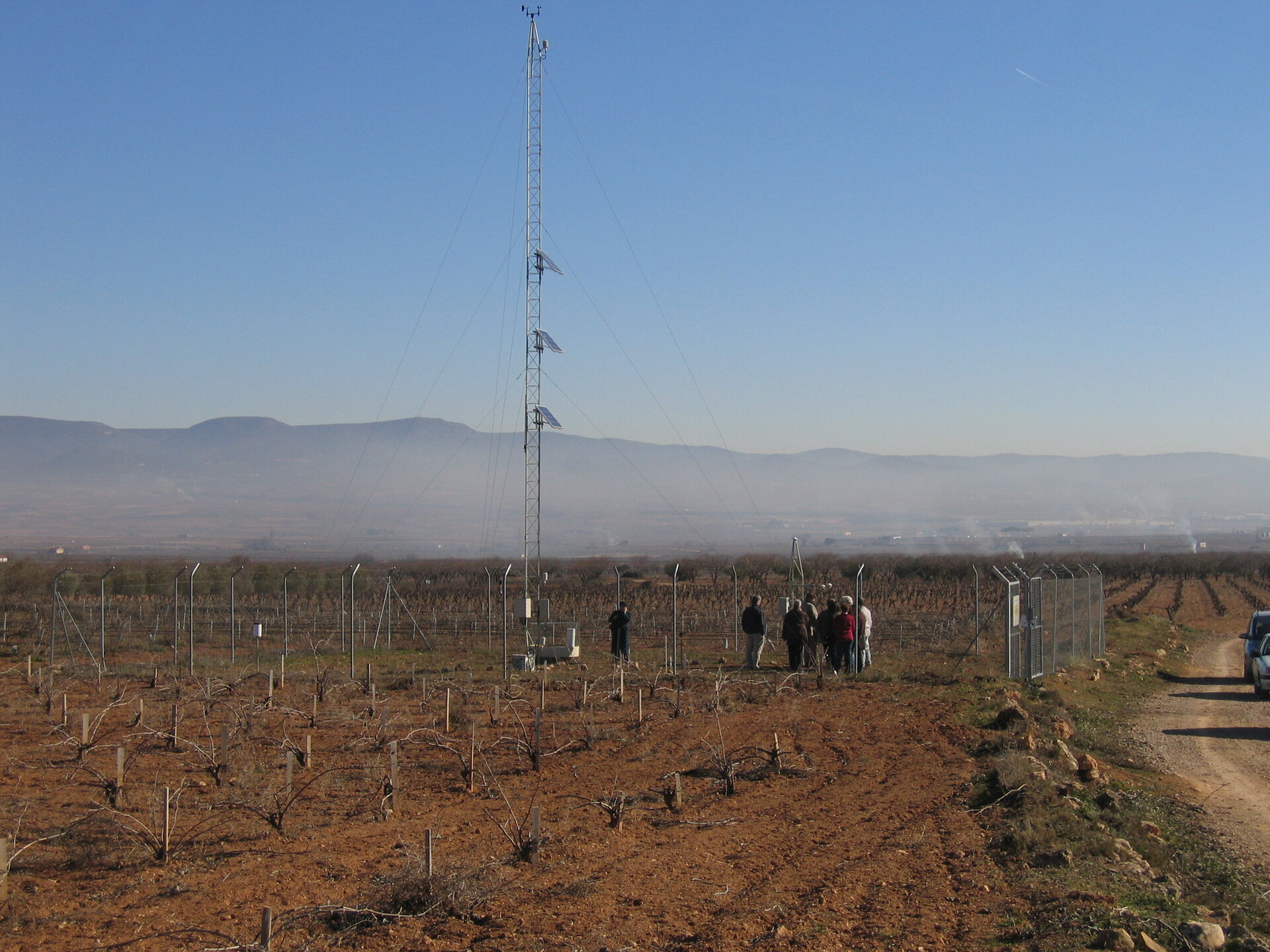 Meteorological data acquisition station in the vineyards