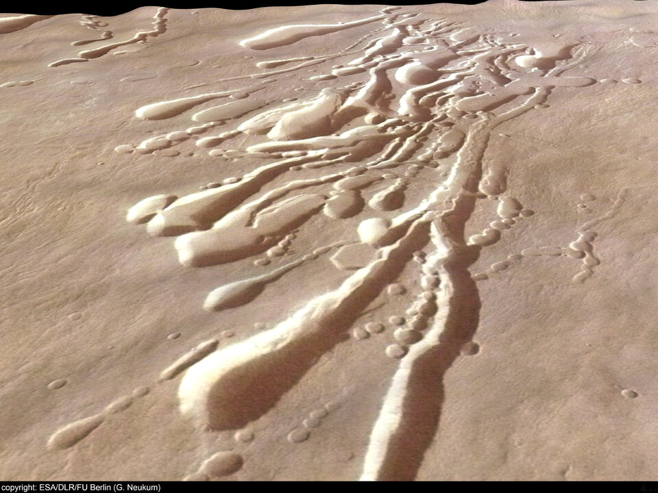 Lava tubes on Pavonis Mons, in perspective