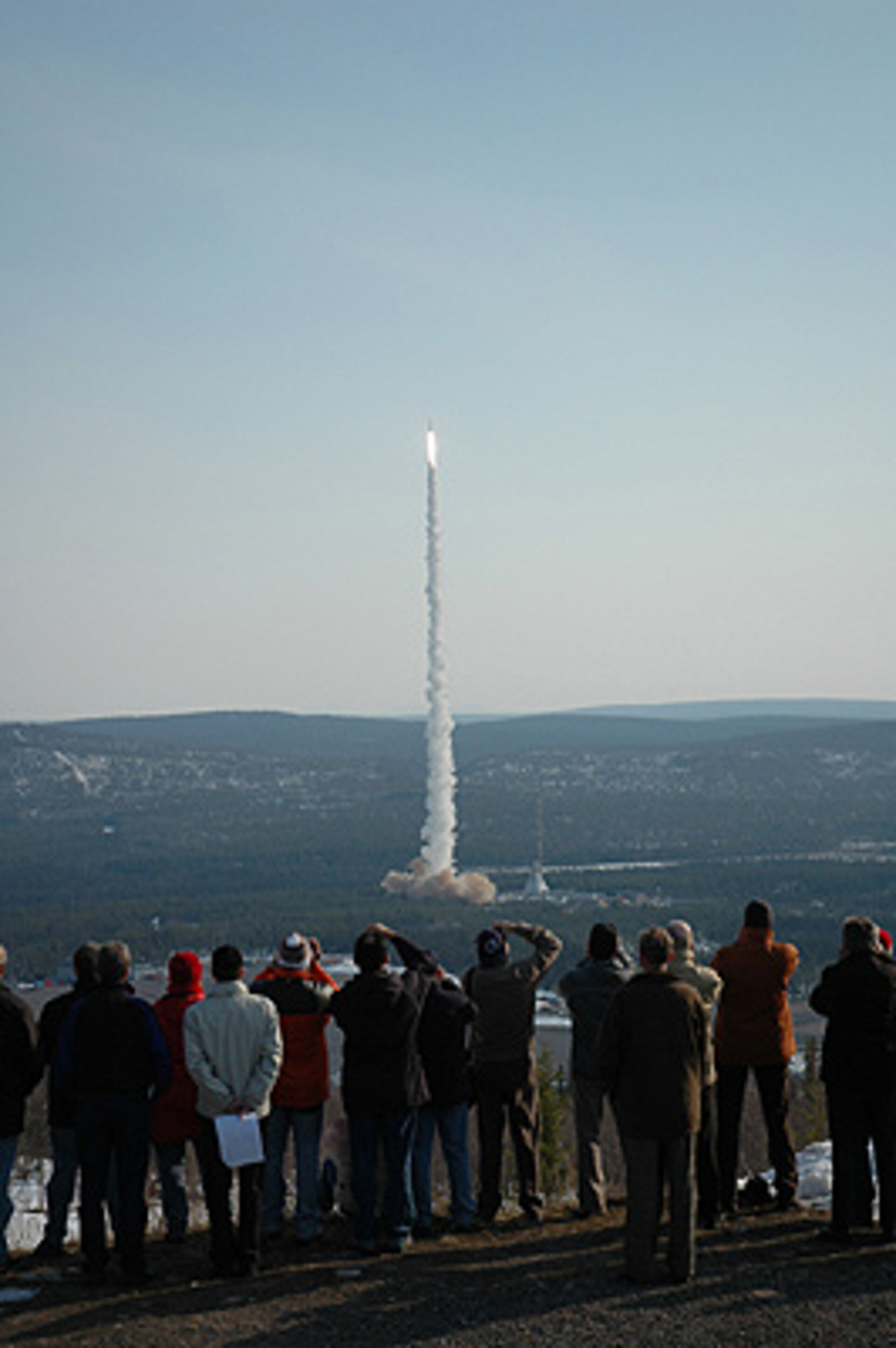 Maxus 7 launches into a clear sky