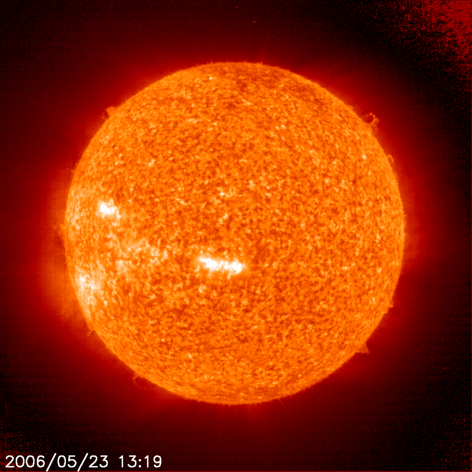 Beeld van de zon door de EIT-telescoop aan boord van SOHO van 23 mei laatstleden