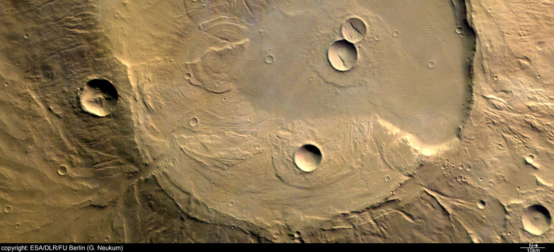 Apollinaris Patera caldera (north to the right)