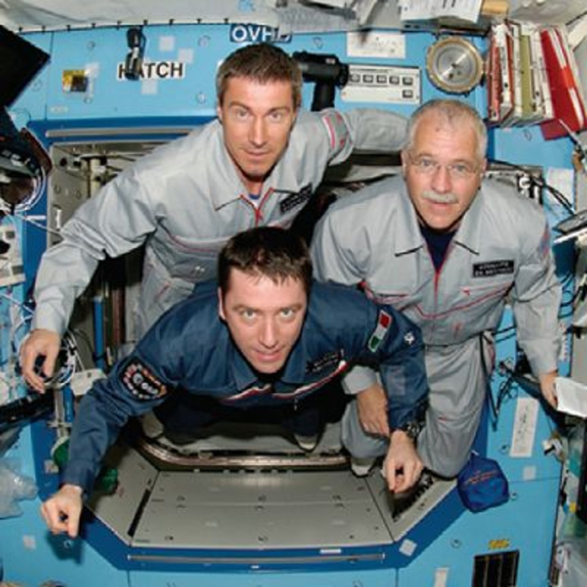 Scenes for the DVD were filmed on ISS by Roberto Vittori and Sergei Krikalev