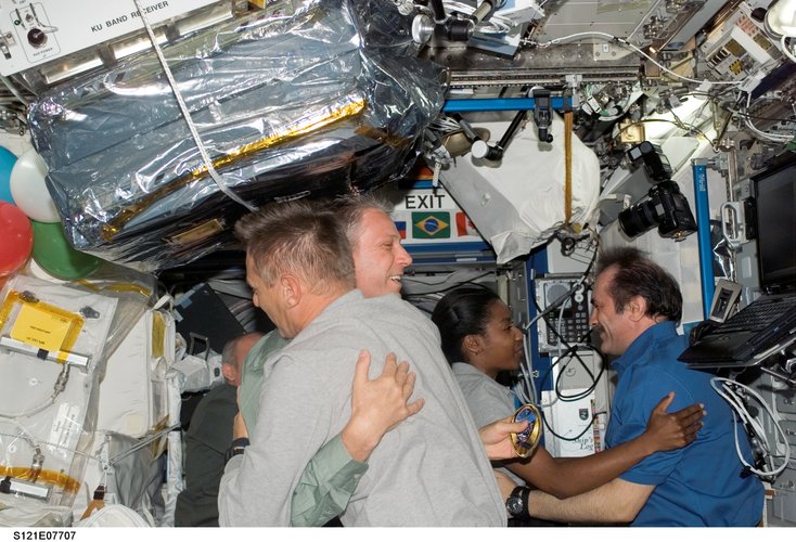 Astronauts P.J.Sellers and Thomas Reiter prior to the undocking of the Space Shuttle Discovery and the ISS