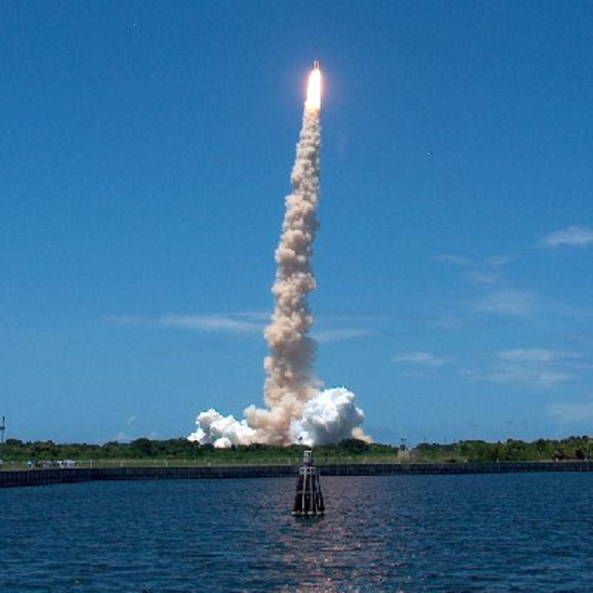 4 juli 2006: Thomas Reiter vertrekt tijdens de tweede <i>return to flight</i> missie van de spaceshuttle Discovery naar de ruimte vanaf Cape Canaveral