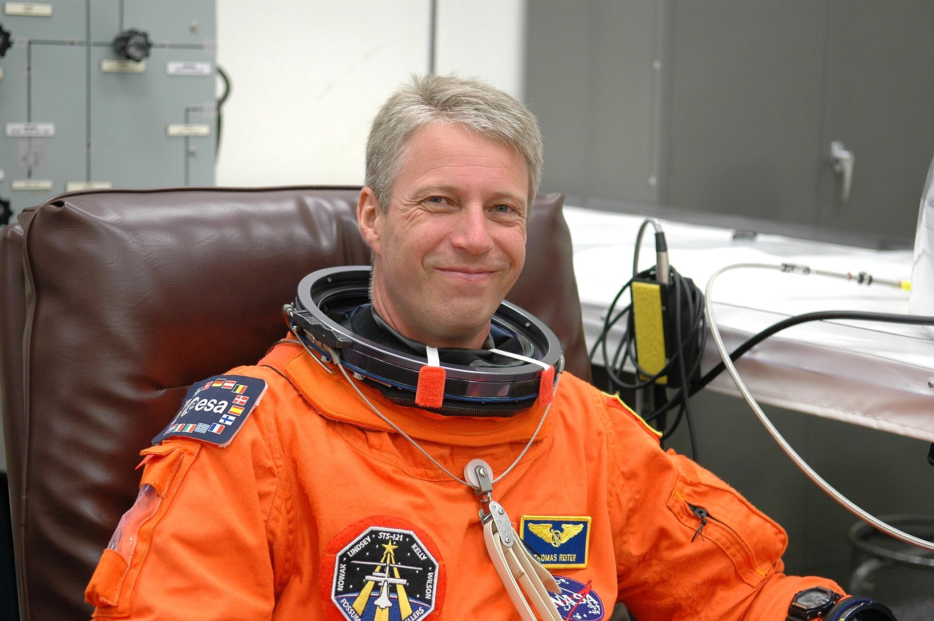Thomas Reiter is suiting up for a second launch attempt on Space Shuttle Discovery