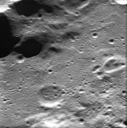 Impact 'spots' on the Moon
