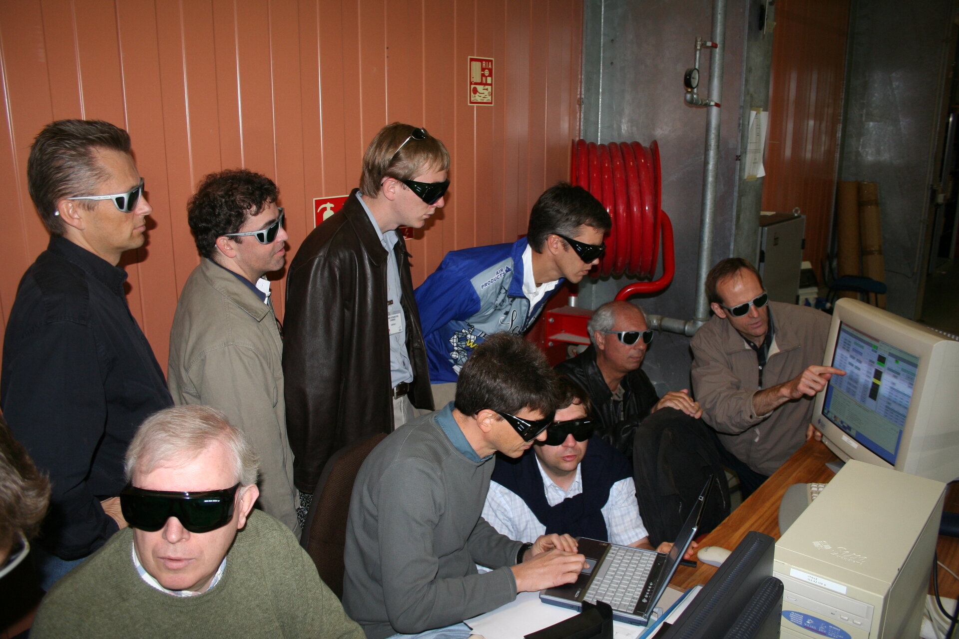 NASA engineers witness the full rendezvous simulation at Val de Reuil