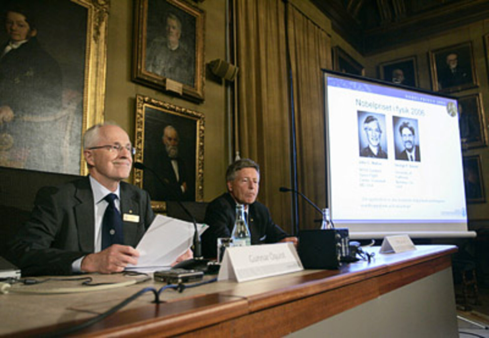Announcement of  the 2006 Nobel prize for Physics