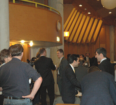 <b>Discussing the 2006 workshop between sessions</b>