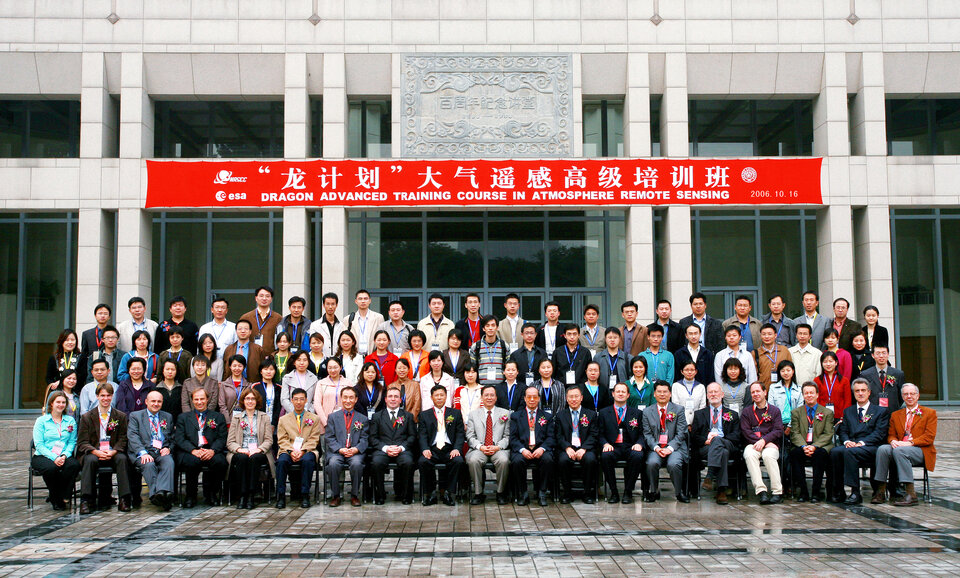 Group picture in front of the centennials hall