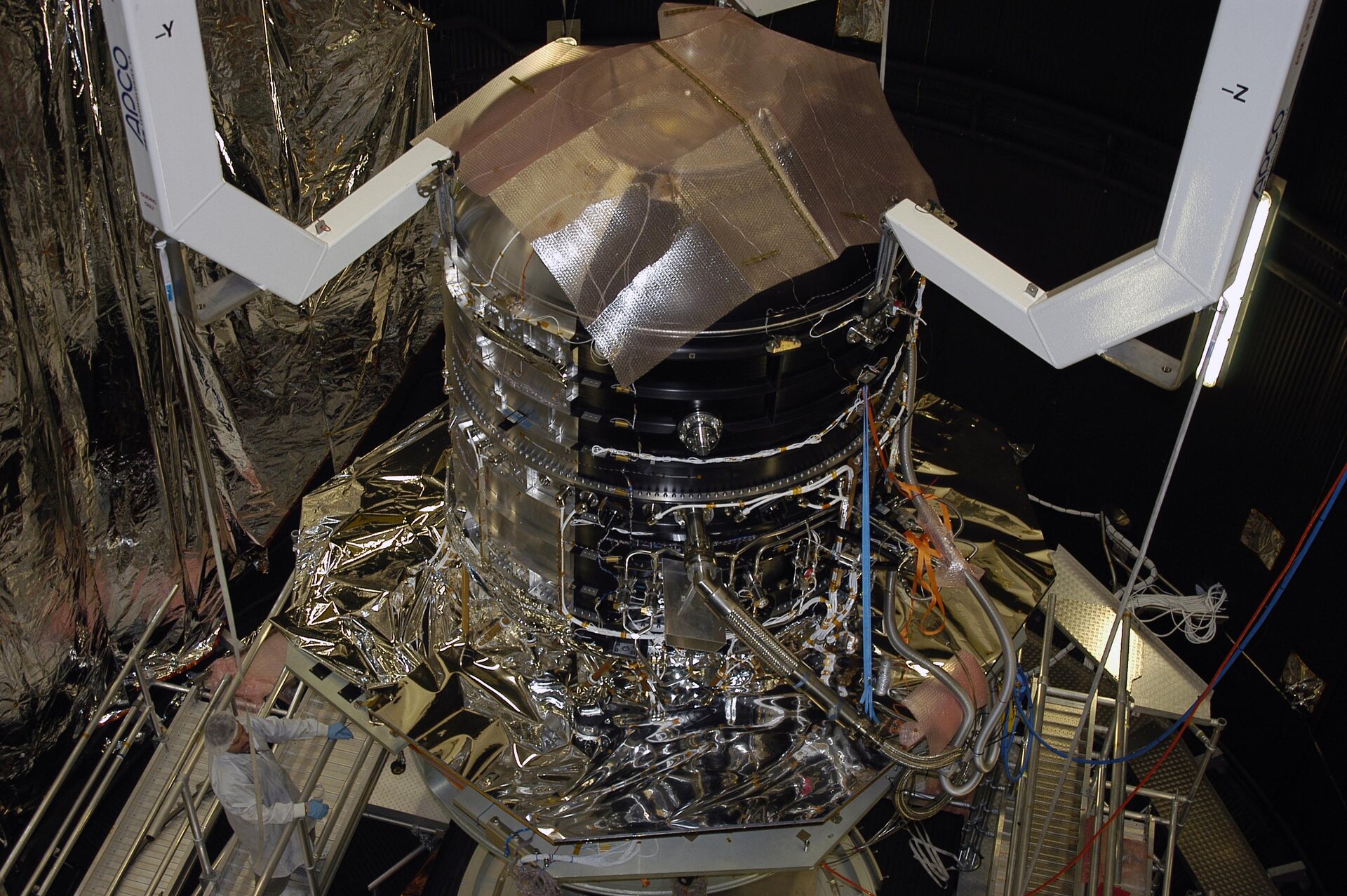 Lowering of Cryostat in Large Space Simulator