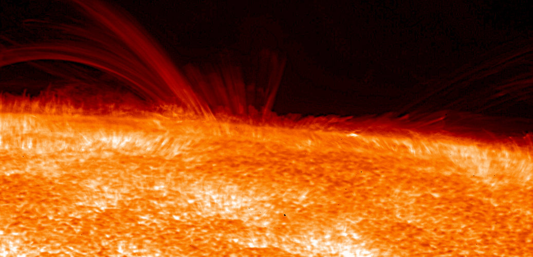 Fine-scale structure of the 'chromosphere'