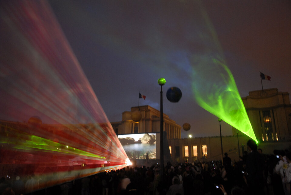 Sound-and-light show at Paris-Trocadéro