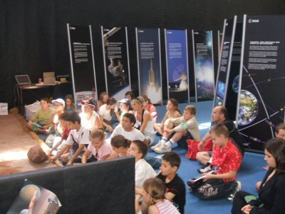 Youngsters captivated by space
