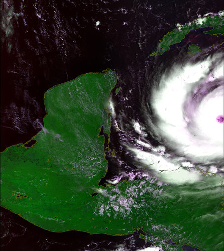 Dean approaching Yucatan Peninsula