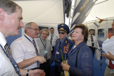 ESA Director General J.-J. Dordain and Christian Feichtinger meet retired cosmonauts Alexei Leonov and Valentina Tereshkova