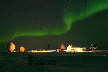 Svalbard station