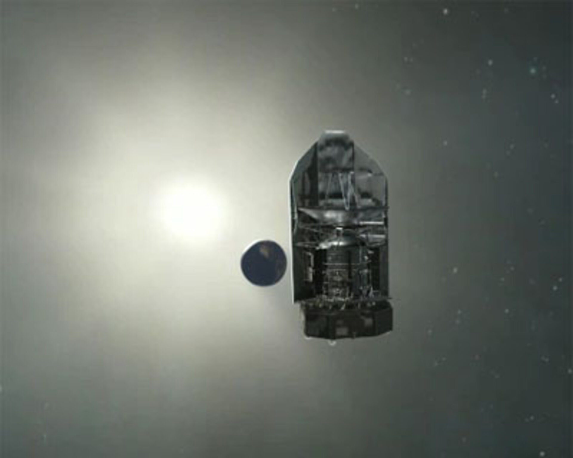 Sun, Earth and the spacecraft are aligned