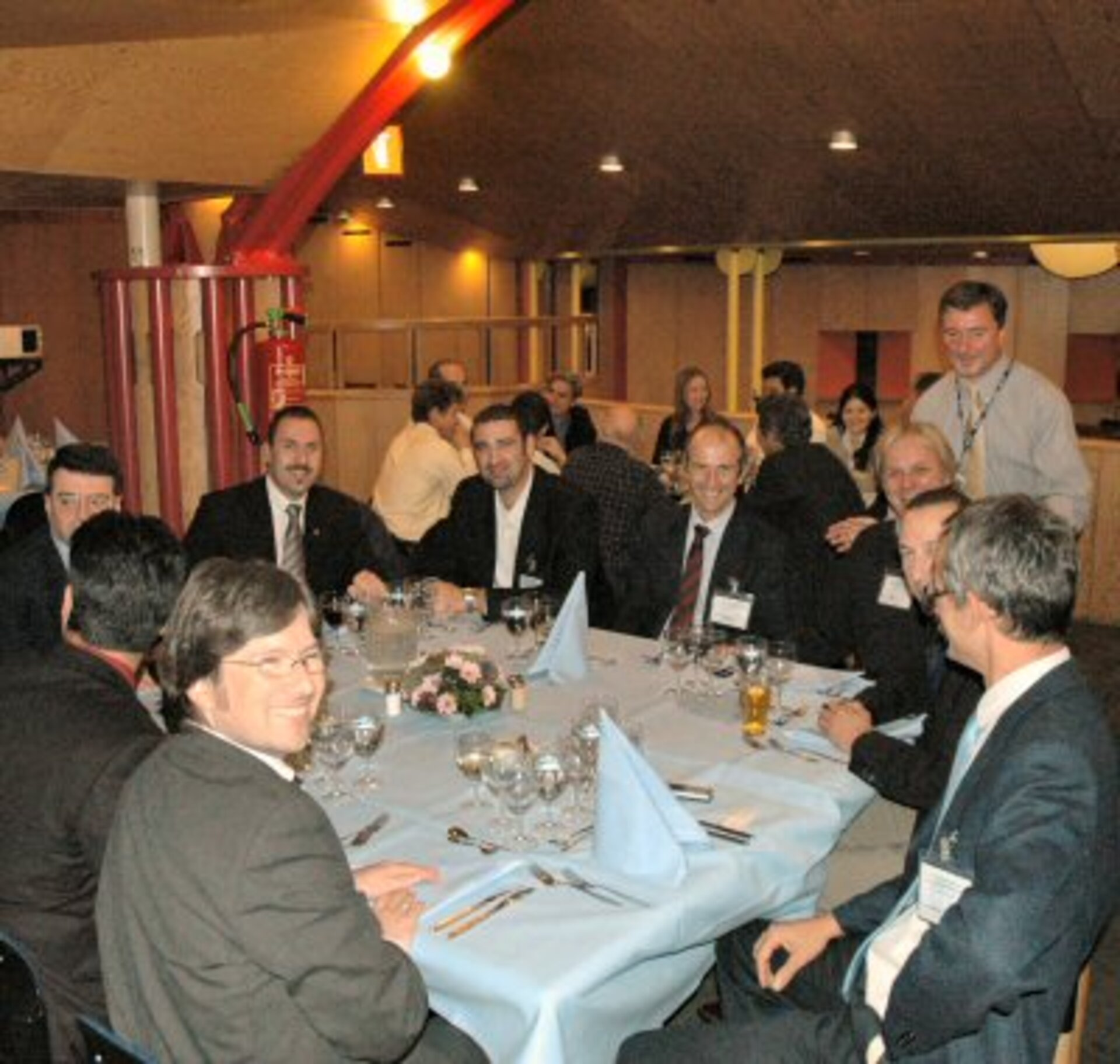 Participants at CEW06 dinner