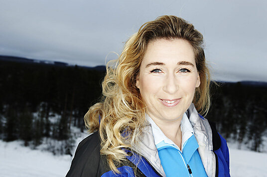 Ella Carlsson doktorerade vid Institutet för rymdfysik i Kiruna