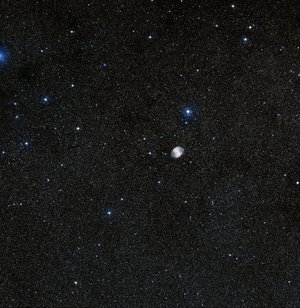 Wide-field view of HD 189733b and surroundings