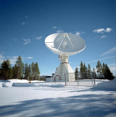 Die Antenne der Bodenstation Kiruna