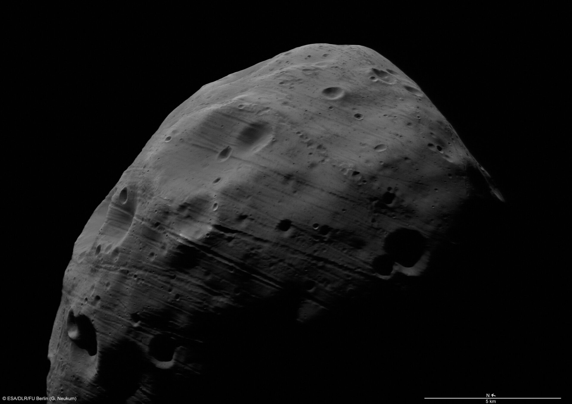 Phobos fotografert av ESAs Mars Express