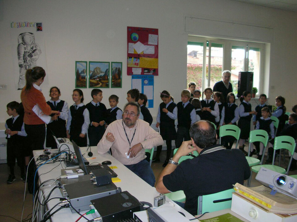 Italian school in ARISS contact with the ISS