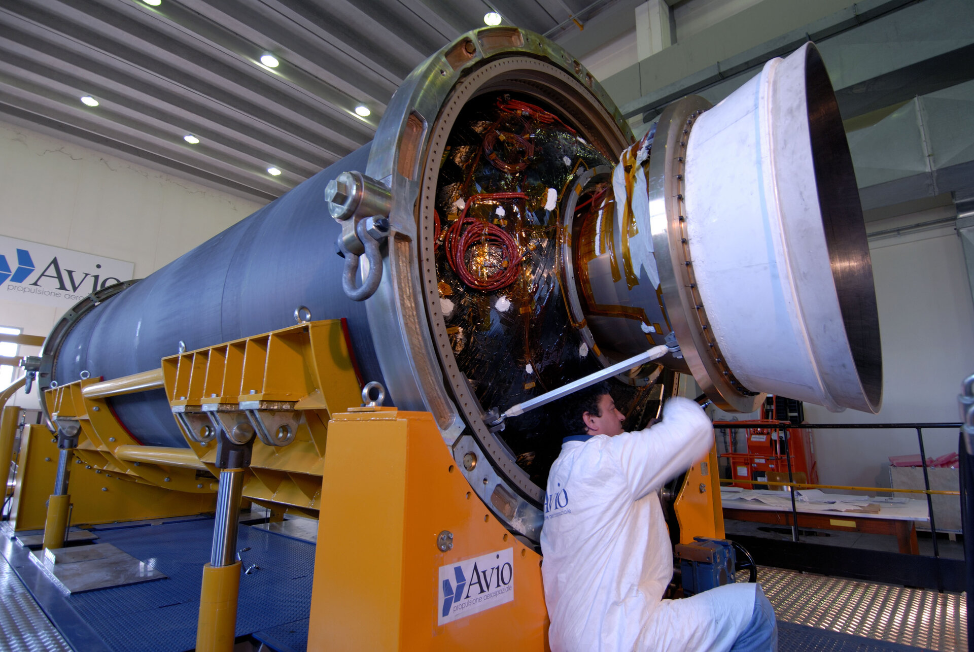 The thrust vector control system of the Zefiro 23 engine, part of the Vega launcher, was developed under GSTP