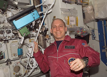 US-Astronaut Clayton Anderson mit ANITA in der ISS