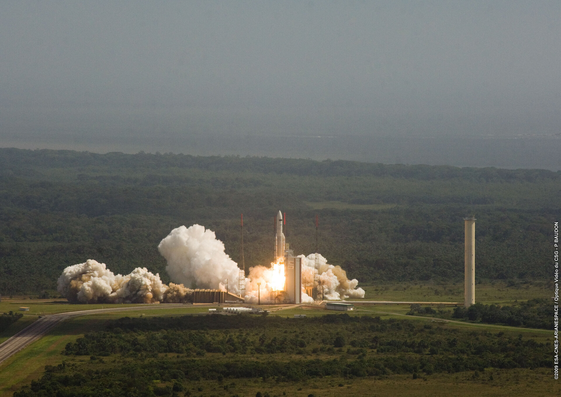 Ariane 5 lift off with Herschel and Planck - 2009