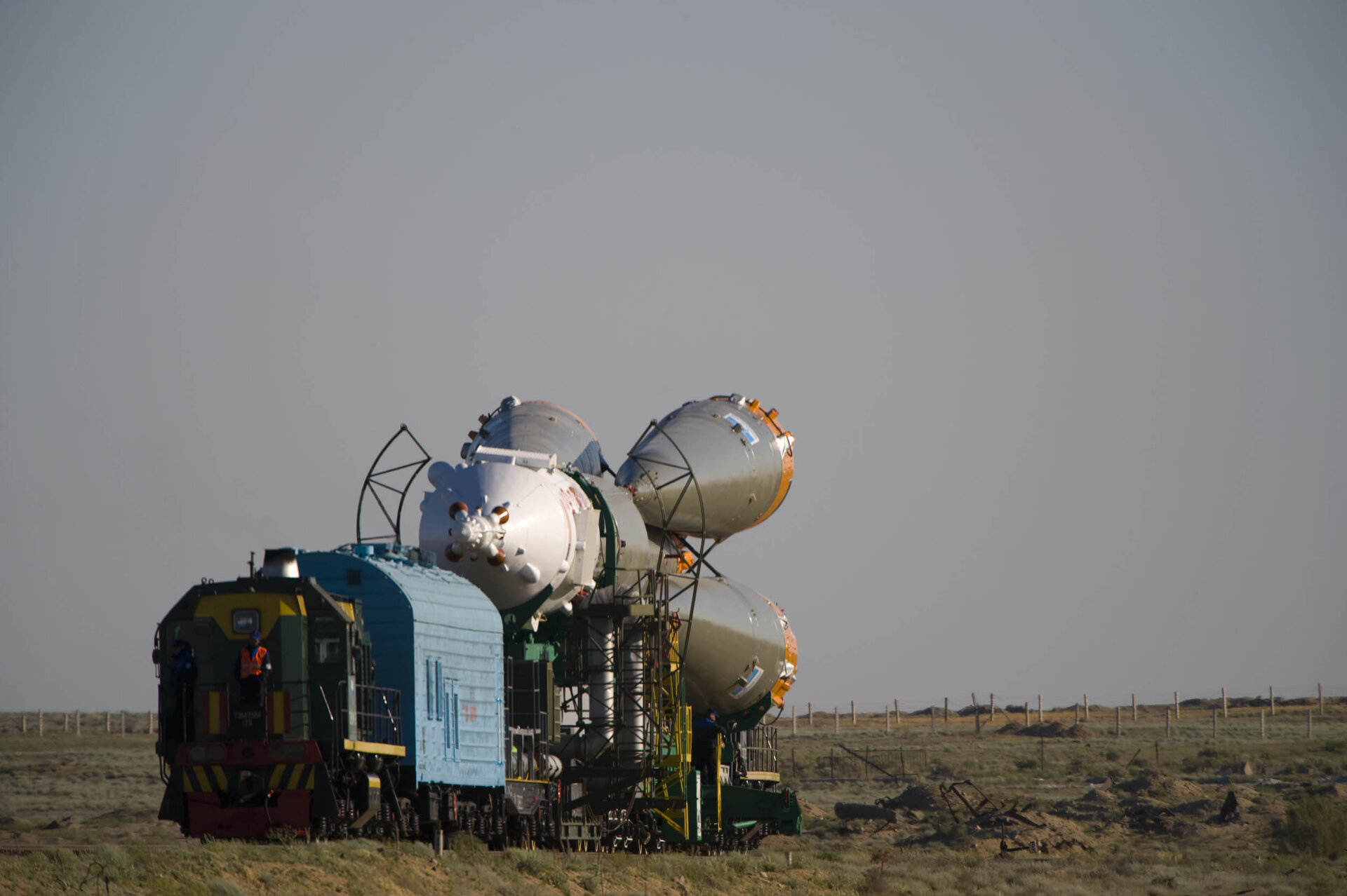 Roll-out of the Soyuz launcher