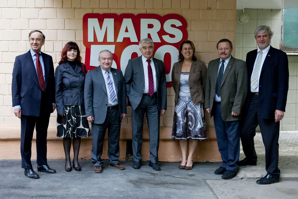 Simonetta Di Pippo visited the Mars500 facility at IBMP in Moscow, Russia
