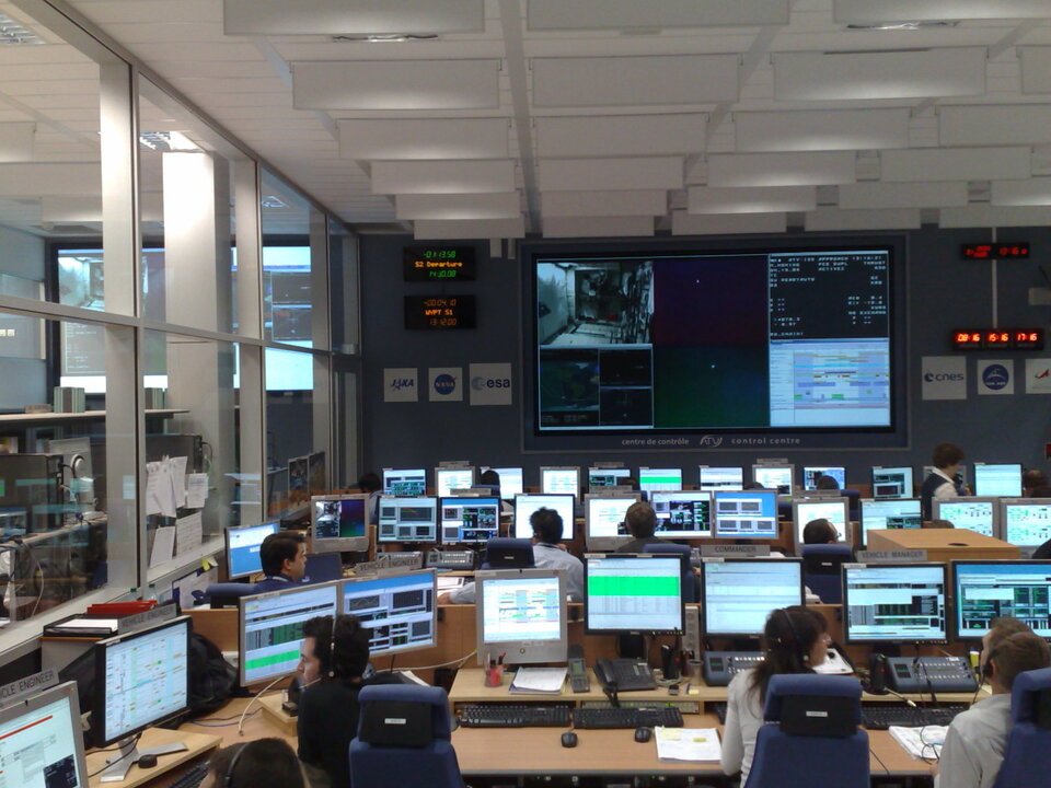 Le centre de contrôle de l'ATV lors du 2e jour de test (Demo Day 2)