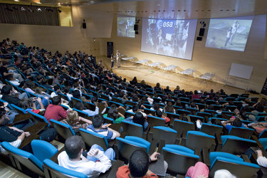 Durante la conexión en directo con la Estación Espacial Internacional