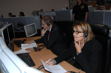 Di Pippo and Wörner spoke to the Expedition 21 crew from inside Columbus Control Centre