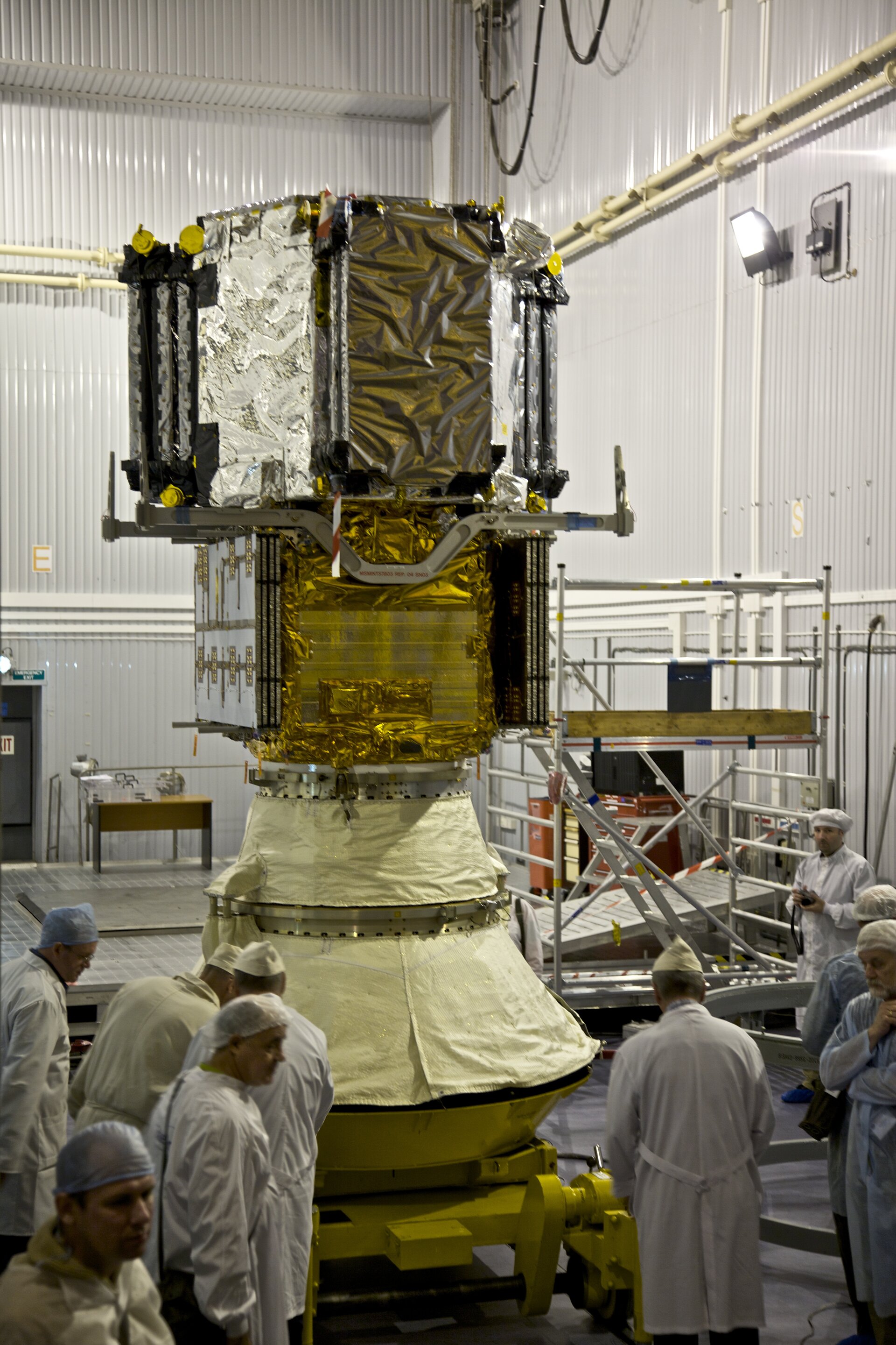 Preparing SMOS to move to Rockot upper stage