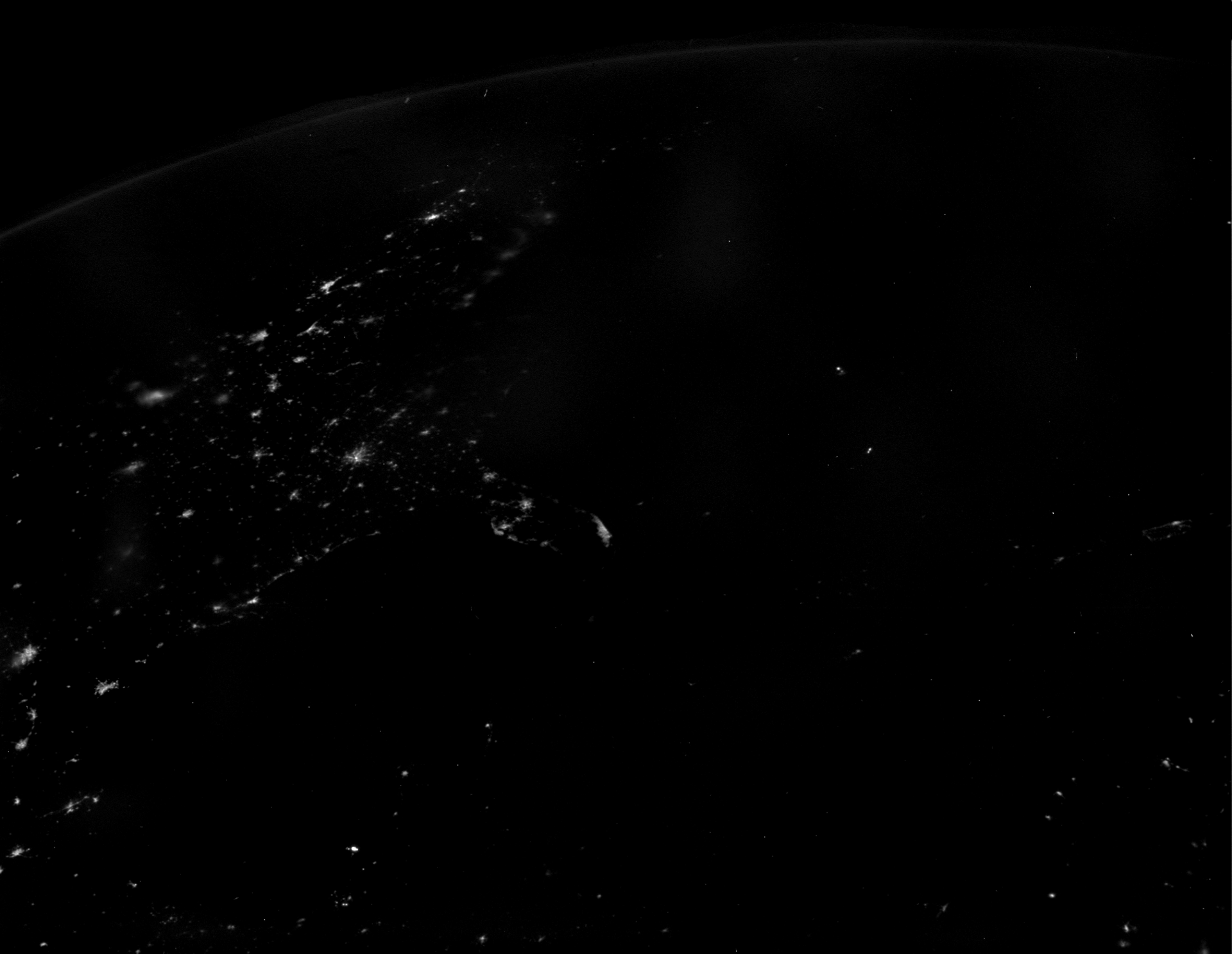 ESA's Rosetta sees North America at night