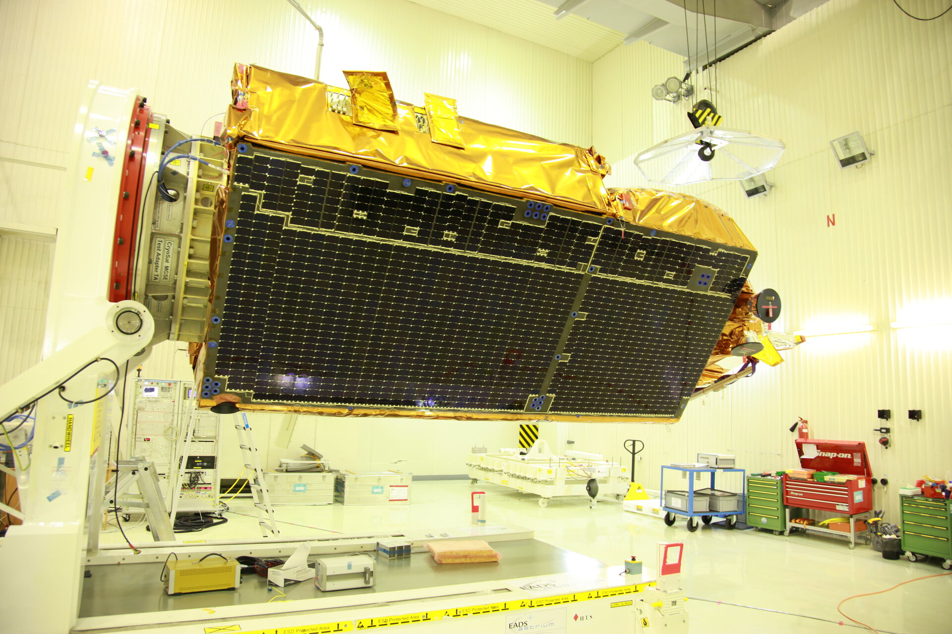 CryoSat-2 - solar panels