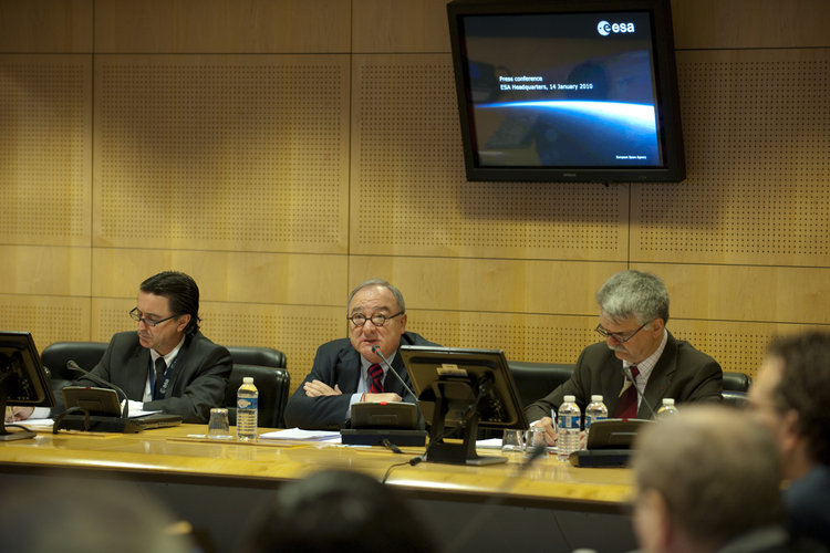 Press conference with ESA’s Director General
