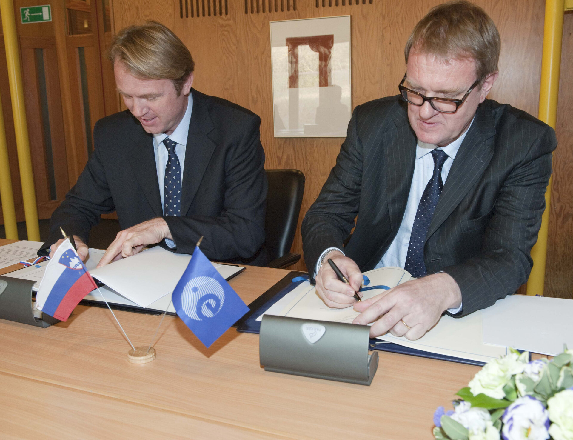 Slovenia becomes sixth ESA European Cooperating State