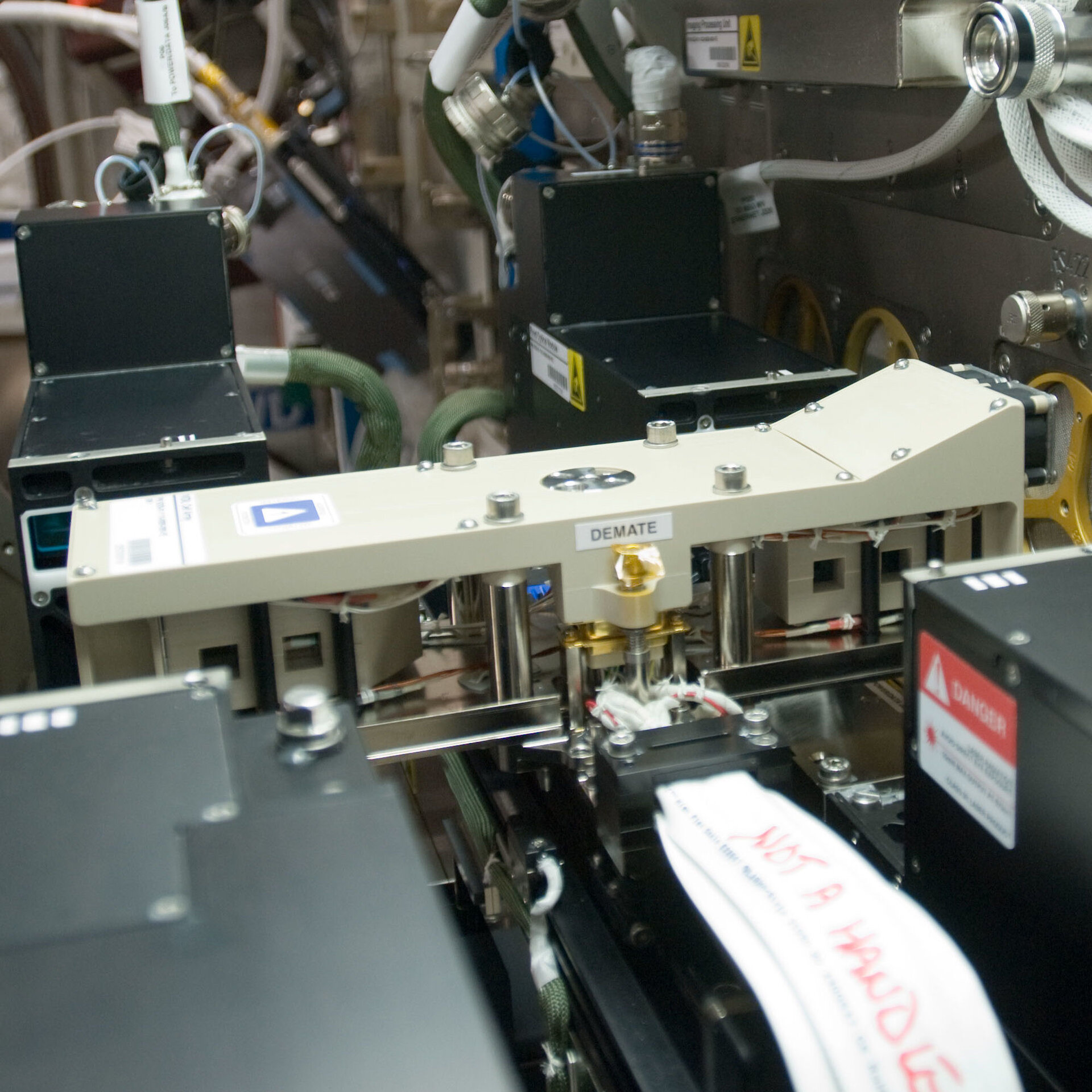 SODI installed into Microgravity Science Glovebox