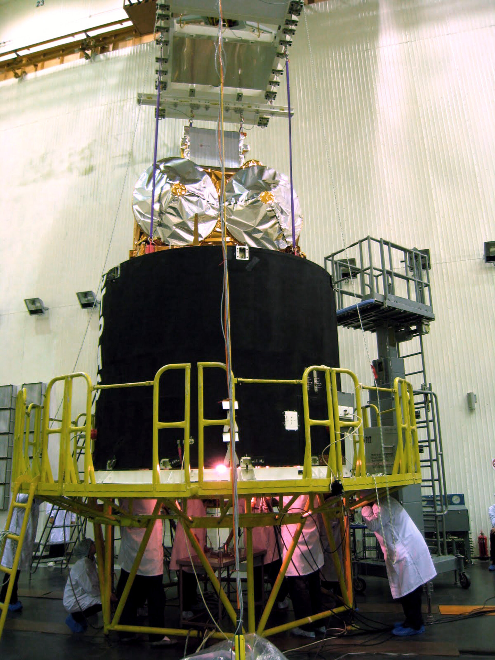 CryoSat-2 'half encapsulated'