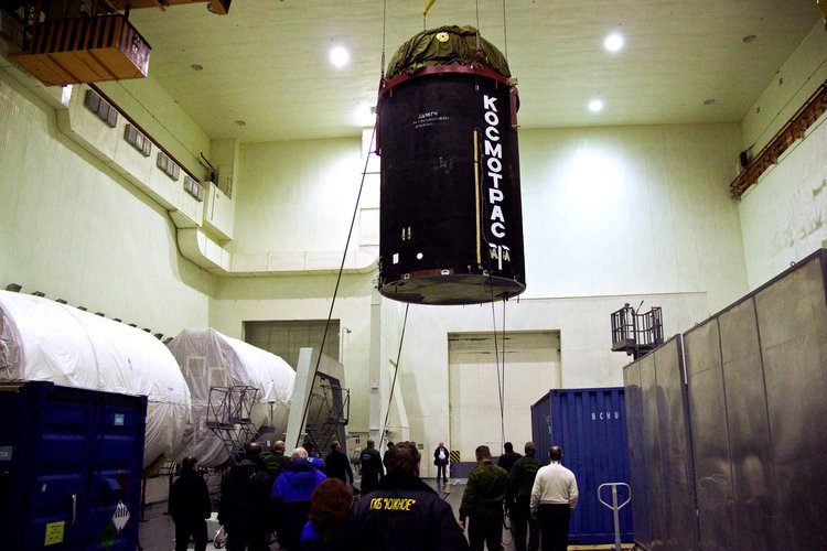 Lifting the space head module