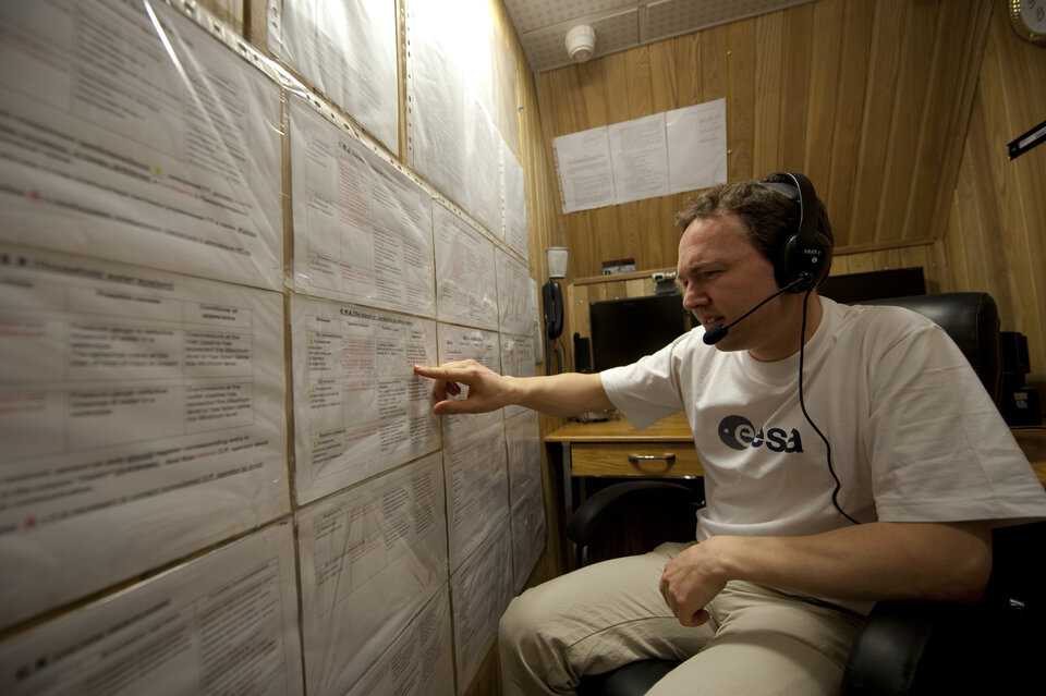 Learning the use of the radio