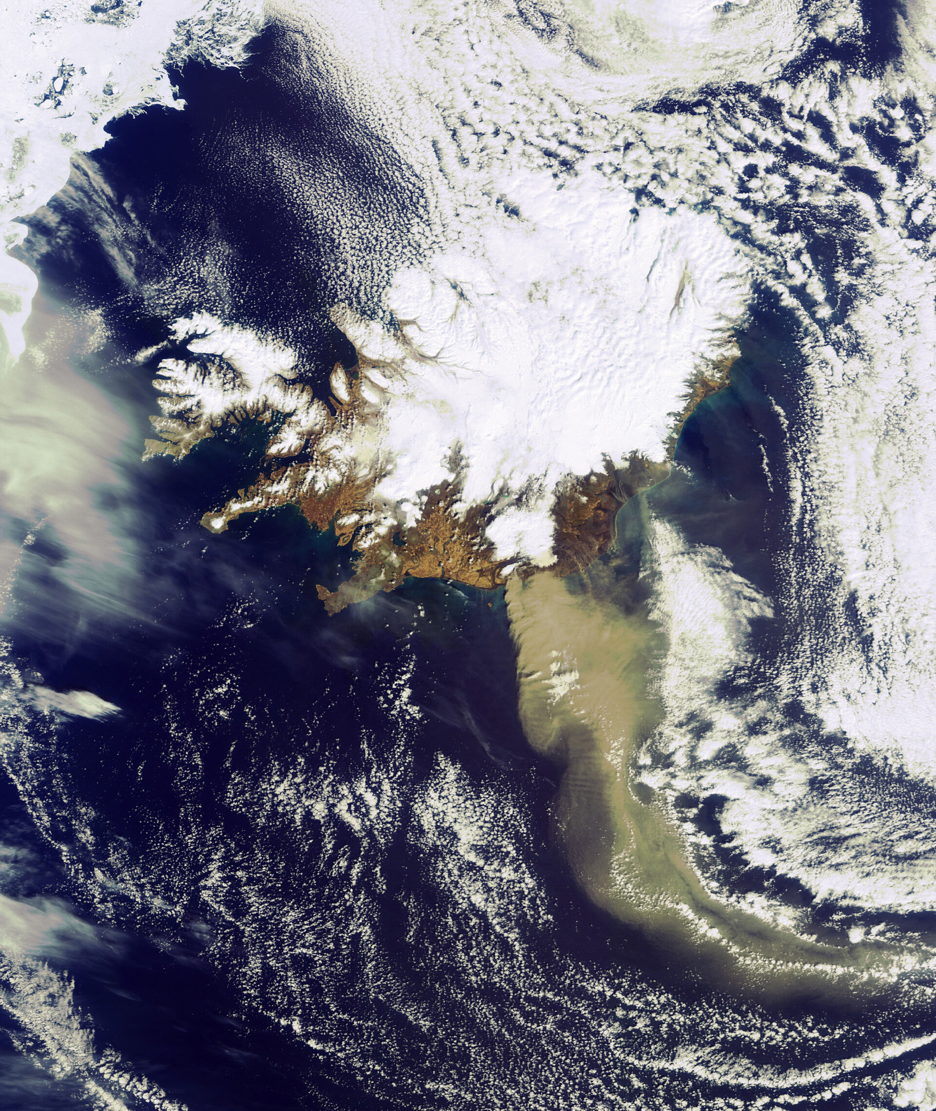 Askeskyen fra det islandske vulkanudbrud fotograferet 19. april 2010 af ESA's miljøsatellit Envisat.