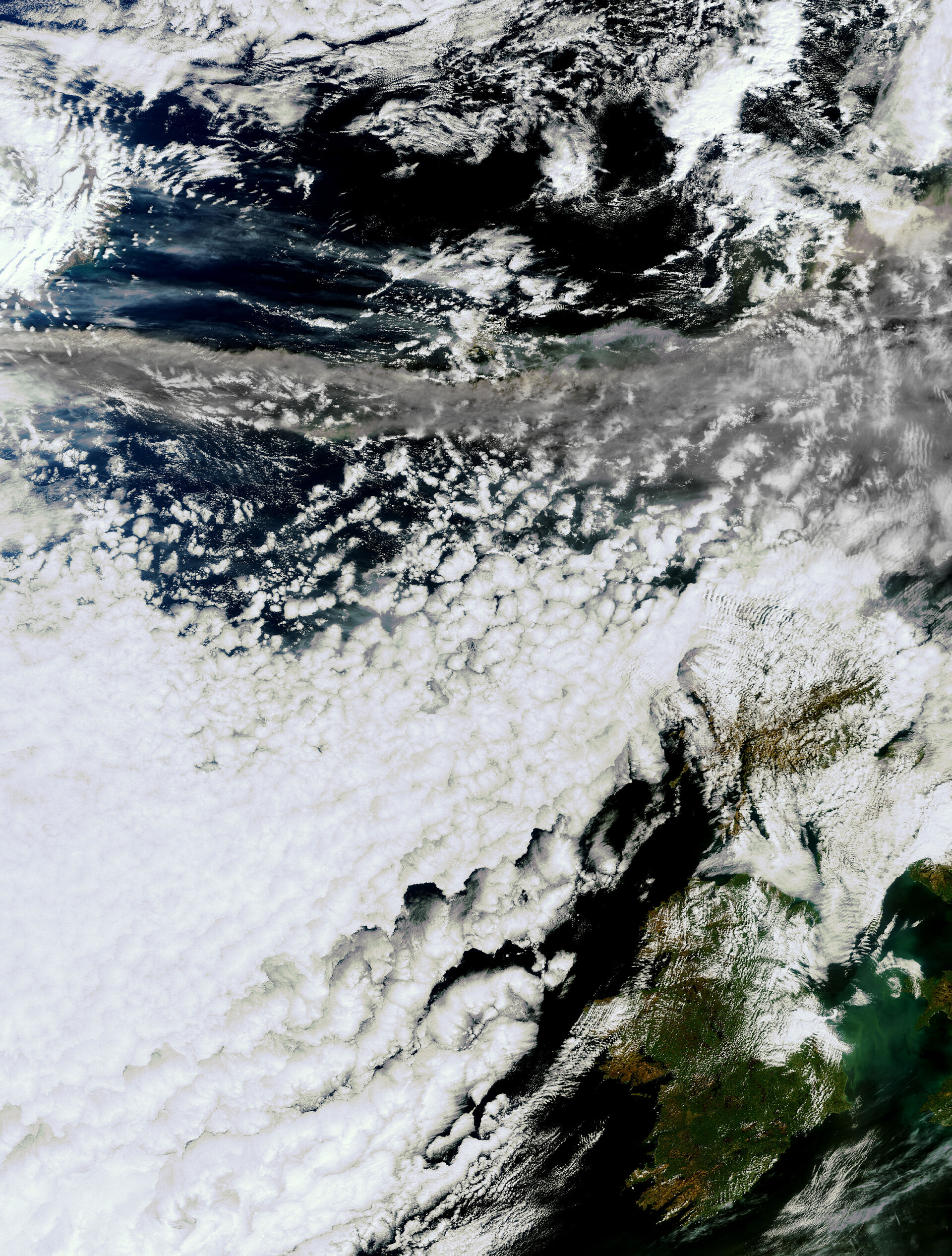 La nube de cenizas volcánicas extendiéndose por el norte de Europa