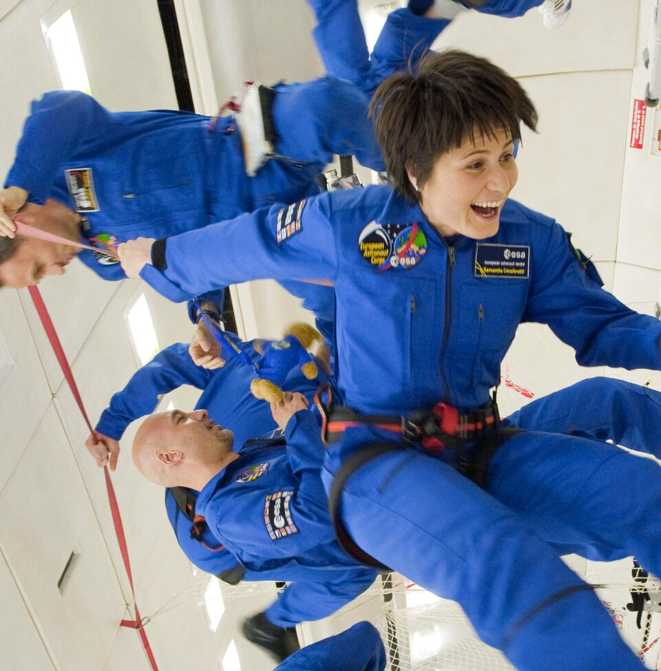 ESA's new astronauts go zero-g