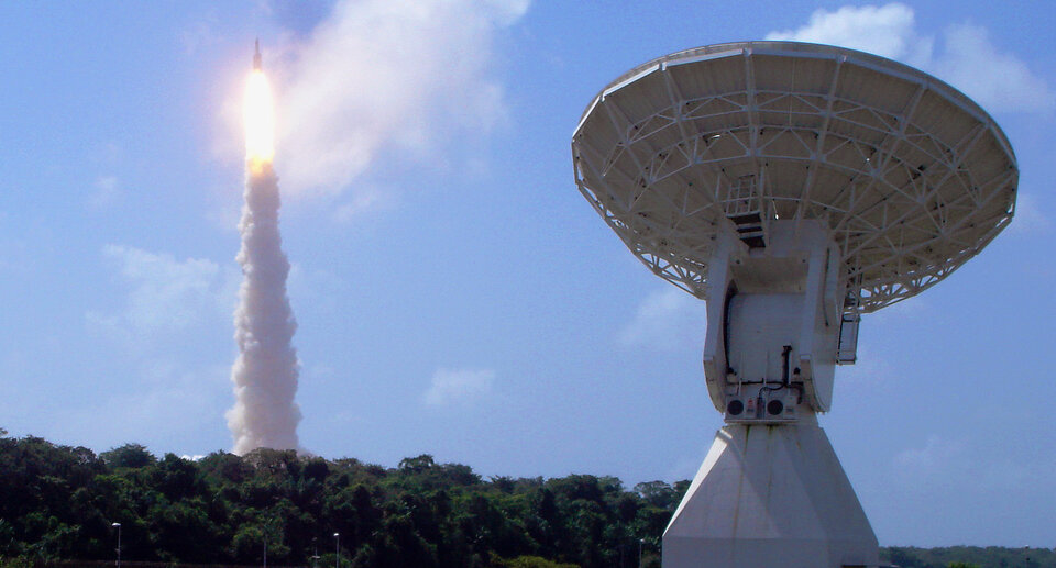 Lancering in mei 2009 van Herschel en Planck met een Ariane 5 ECA-raket vanaf Europa's 'ruimtehaven' in Kourou in Frans Guyana