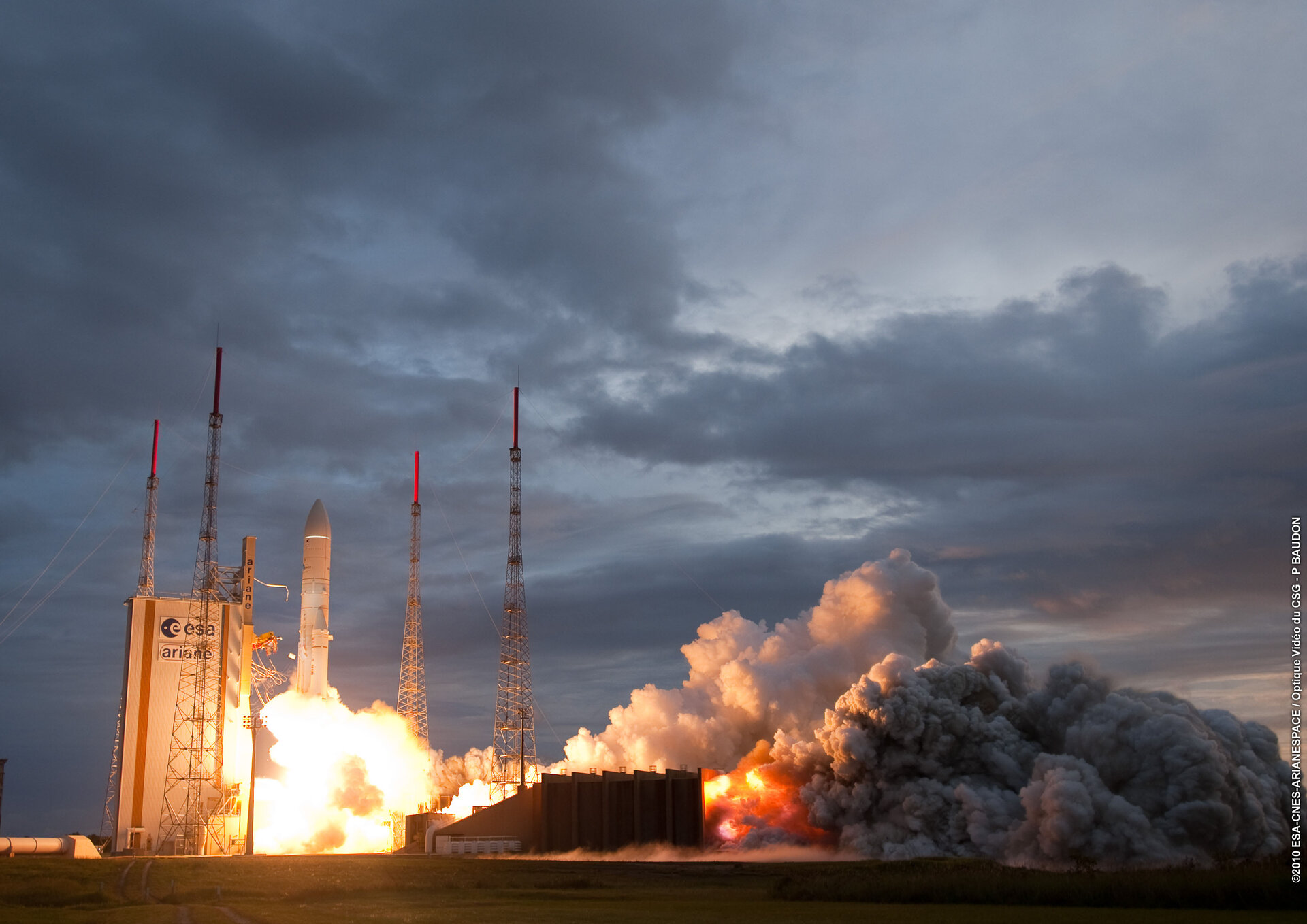 Ariane 5 flight V195 liftoff